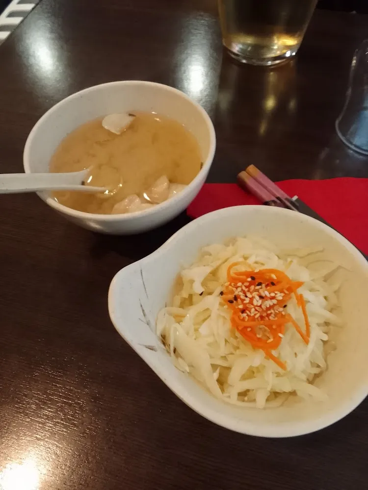 Salade de Choux Et Soupe Miso